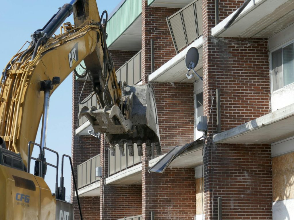 Foto de excavaciones - Demoliciones